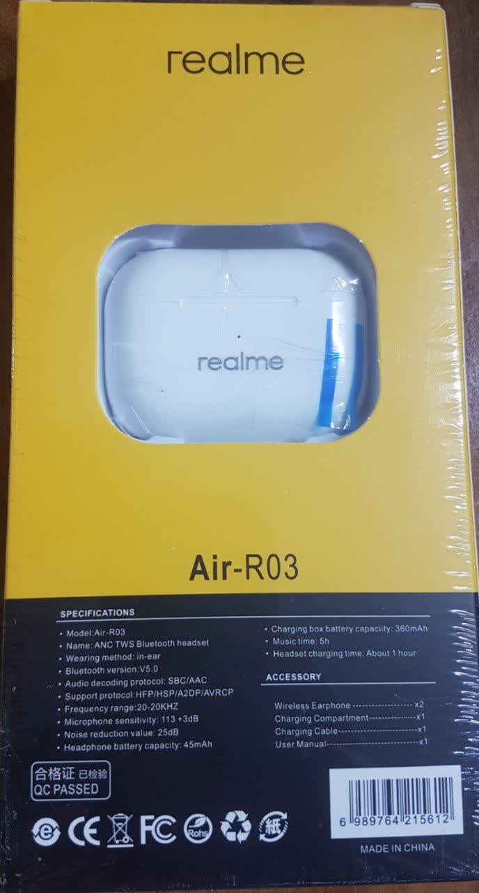 ایرپاد هندزفری بلوتوثی ریلمی مدل Air-R03 رنگ سفید به همراه کیف سلیکونی اشانتیون