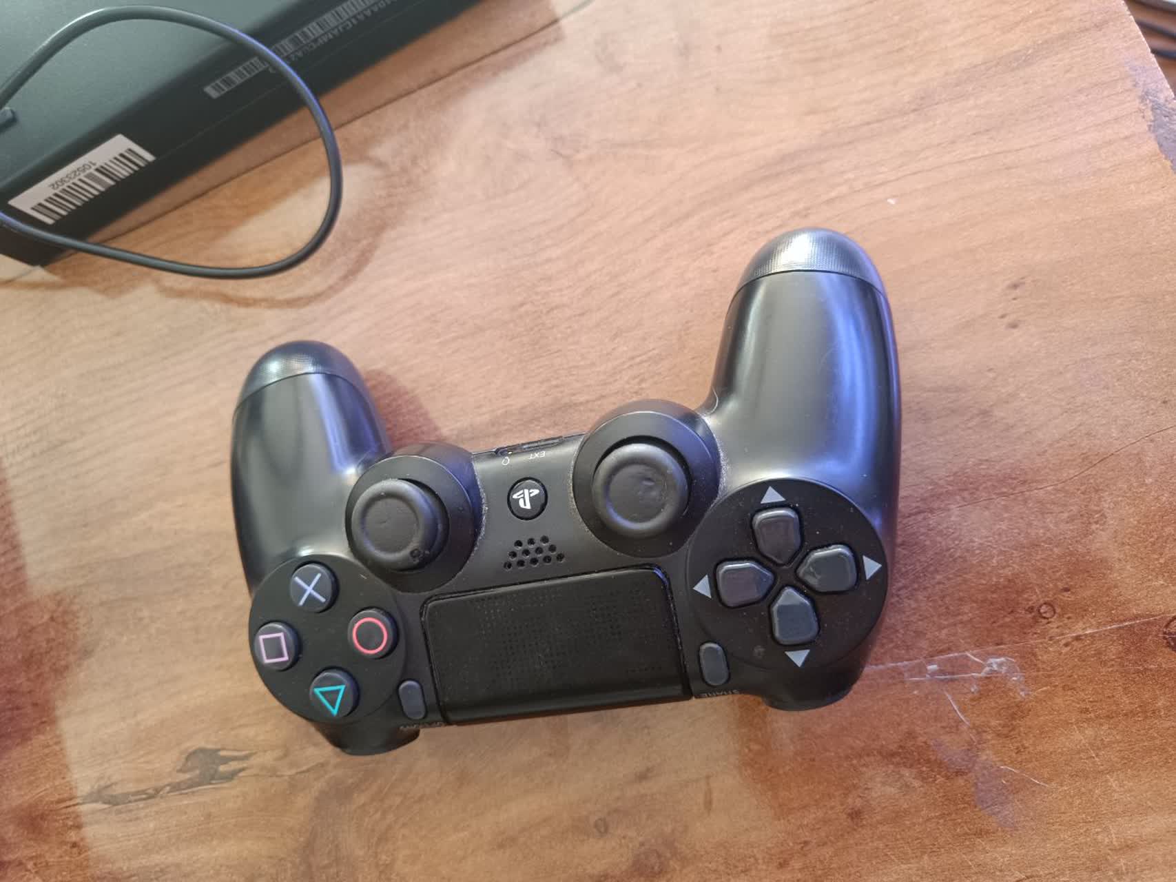 دسته بازی ps4 کپی