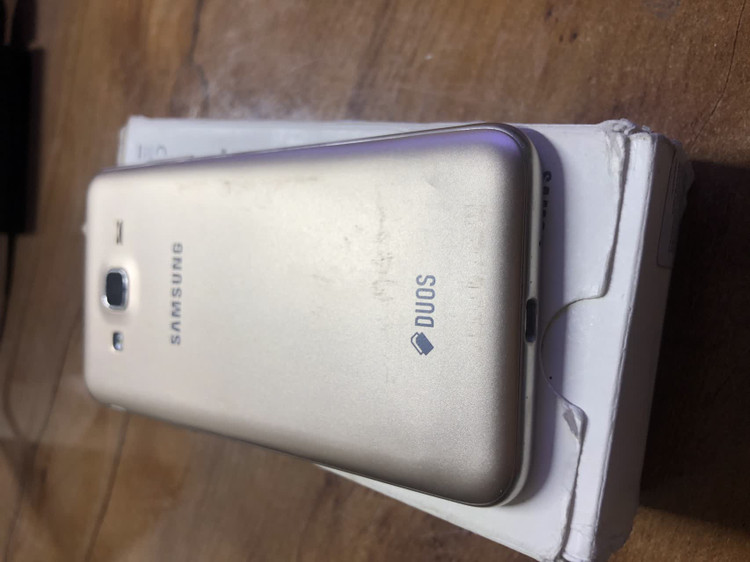 موبایل سامسونگ Galaxy J3