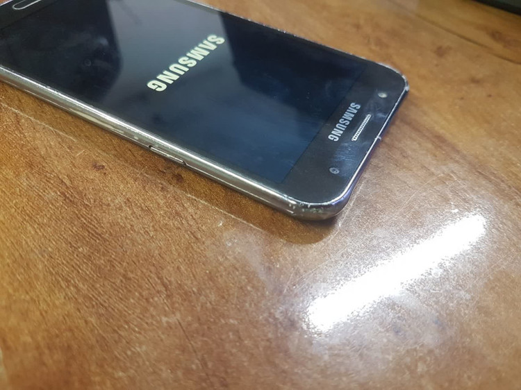 گوشی موبایل سامسونگ Galaxy J5 2015